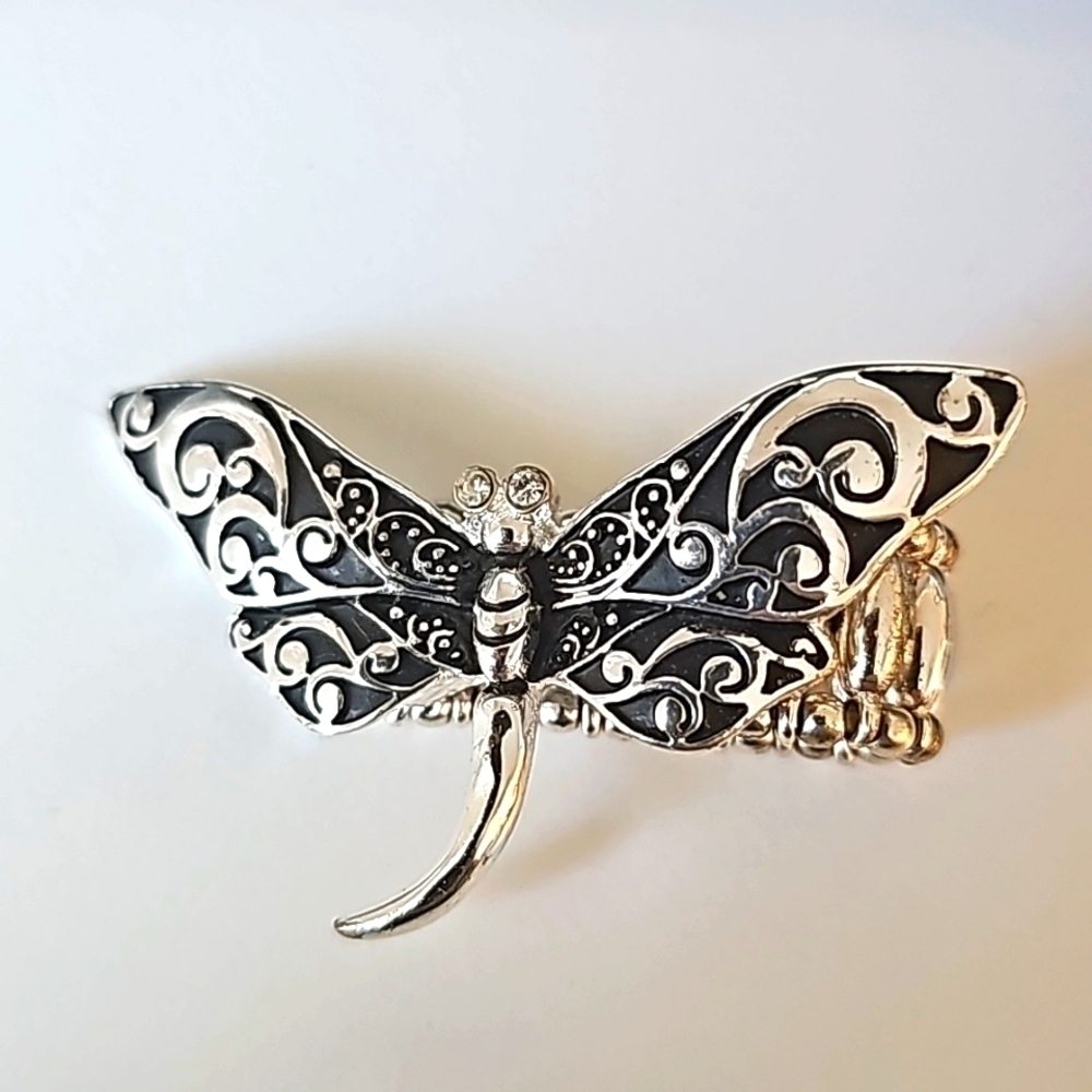 Beautiful, silver adjustable, stretch, dragonfly costume statement ring
